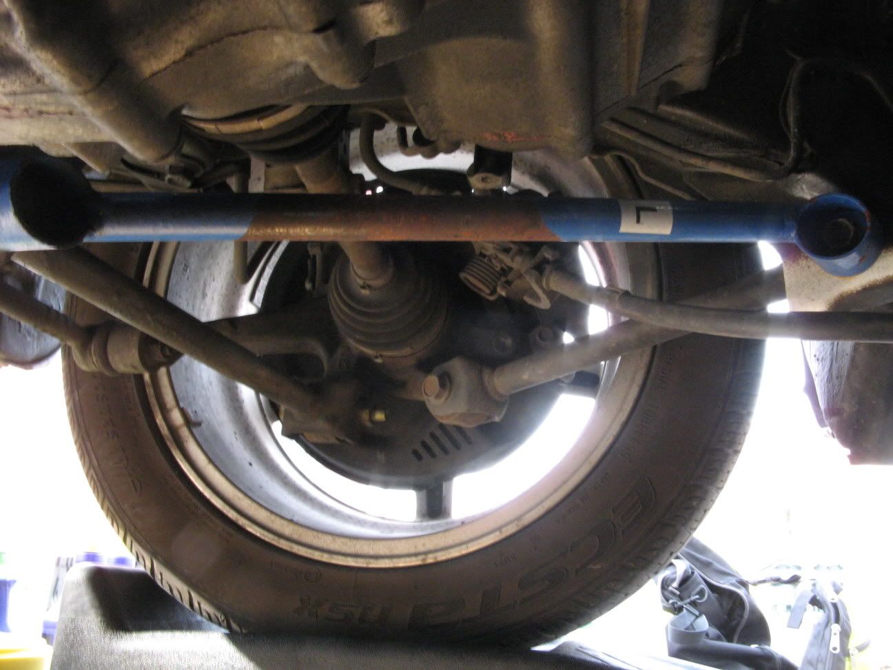 Rear member brace seems to be hitting the axle? MR2 SpyderChat